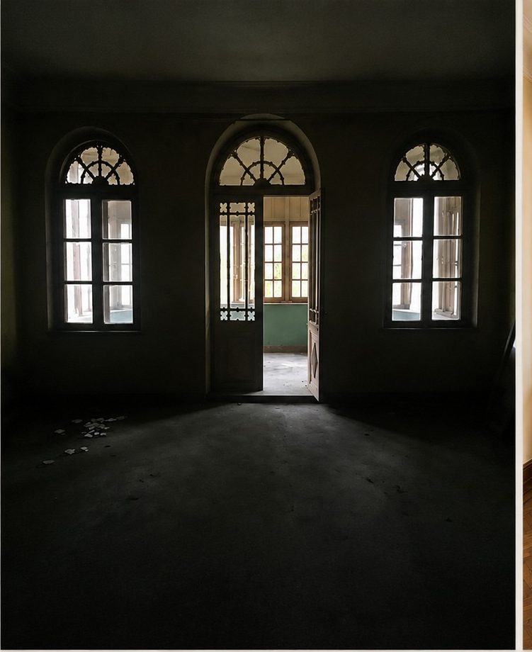 Camera cu trei ferestre în arc, astăzi